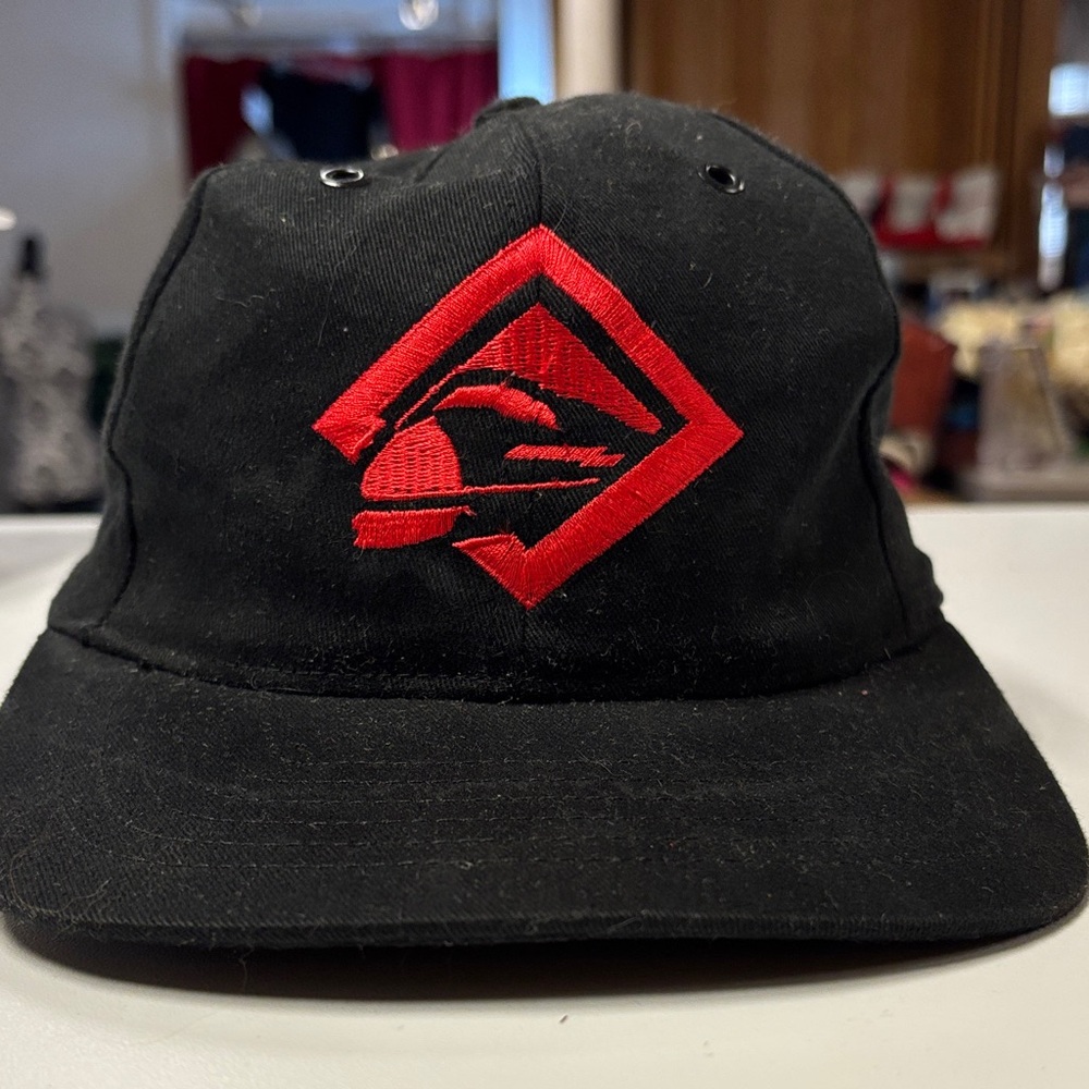 Vintage 90’s Marlboro Unlimited Black and Red Logo Cap